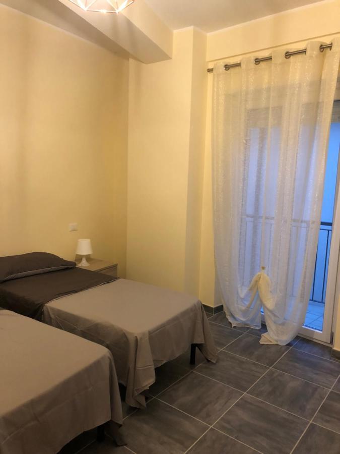 Hotel Casa Renzo à LʼAquila Extérieur photo
